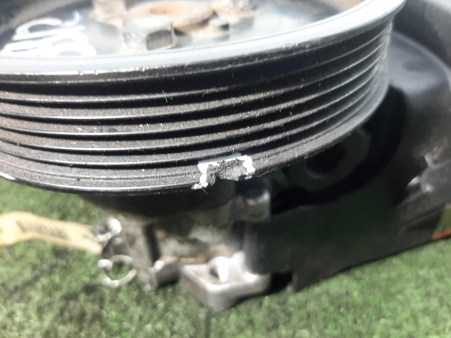 Насос ГУР (гидроусилитель руля)