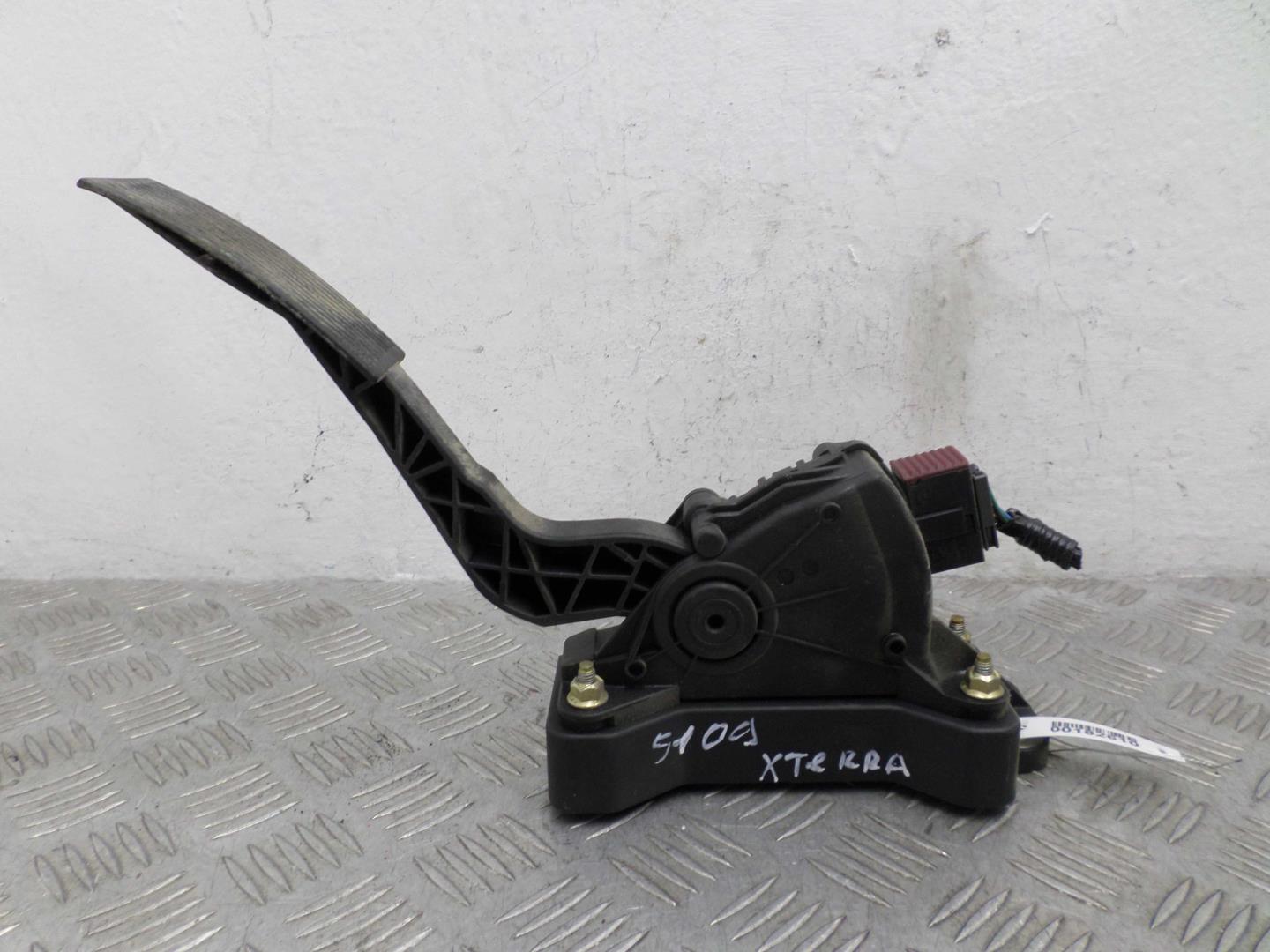 Педаль газа