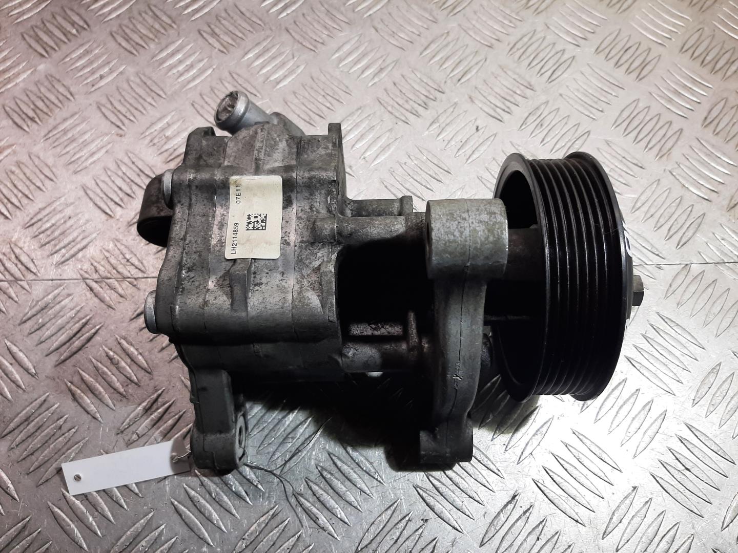 Насос ГУР (гидроусилитель руля)