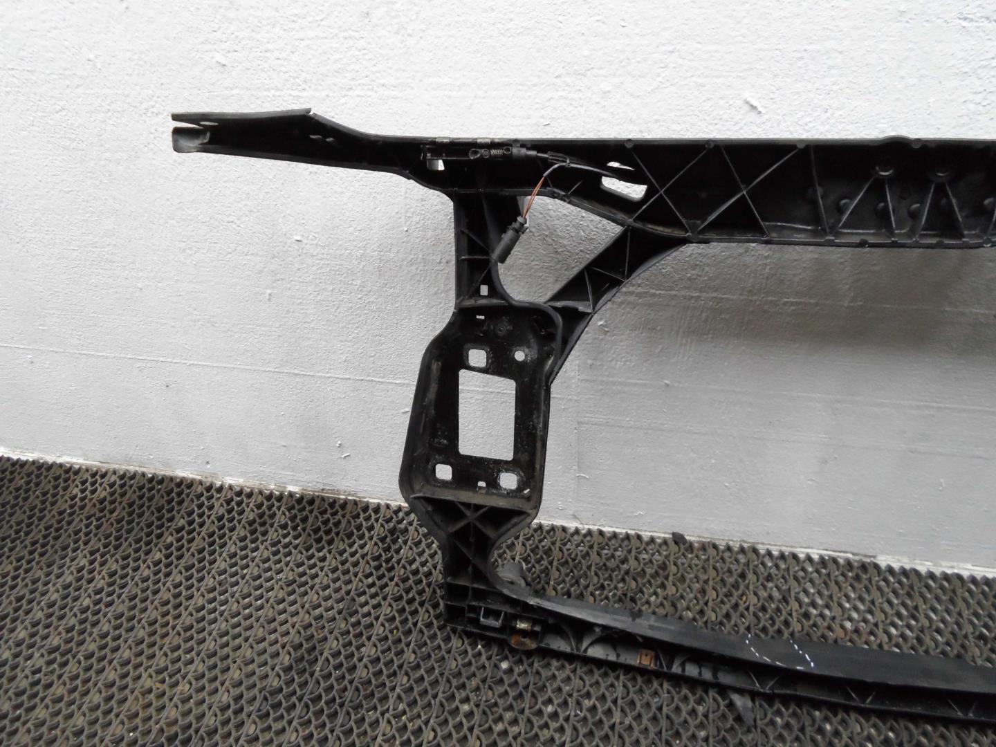 Панель передняя (телевизор)