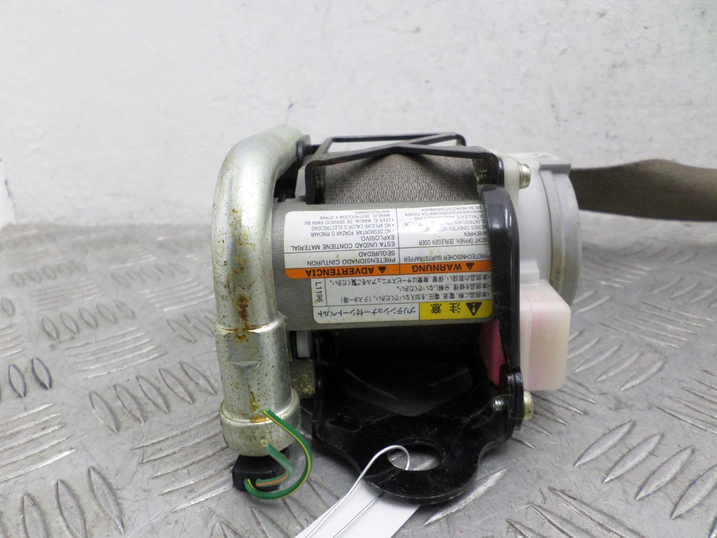 Ремень безопасности