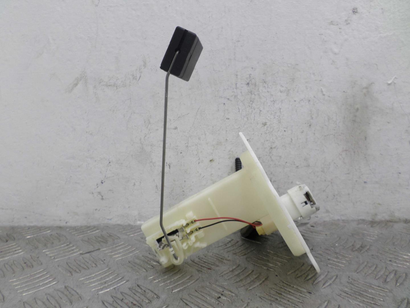 Датчик уровня топлива