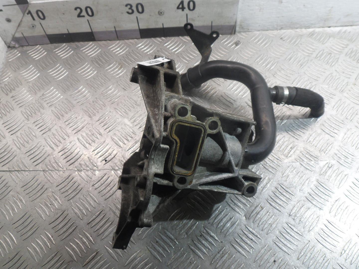 Кронштейн ГУР