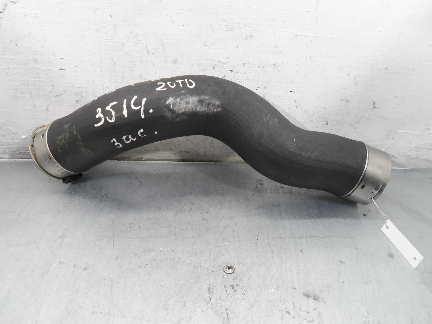 Патрубок интеркулера