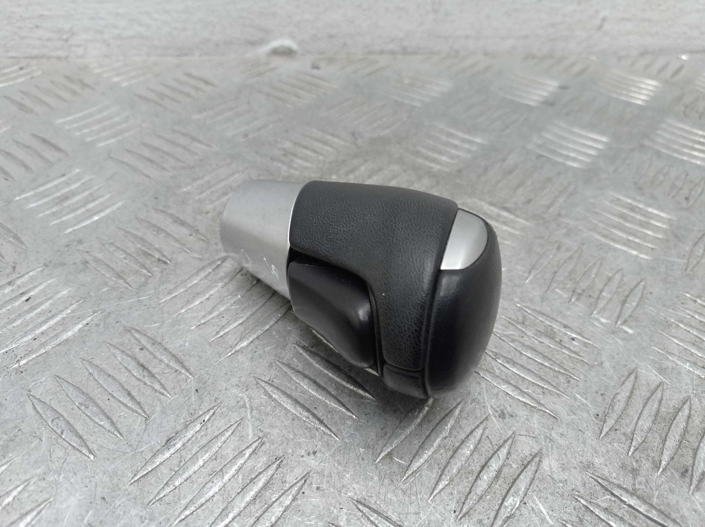 Рукоятка рычага КПП