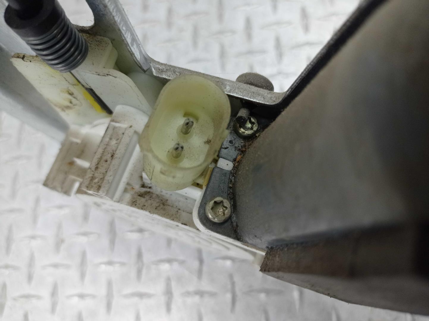 Стеклоподъемник электр. передний правый