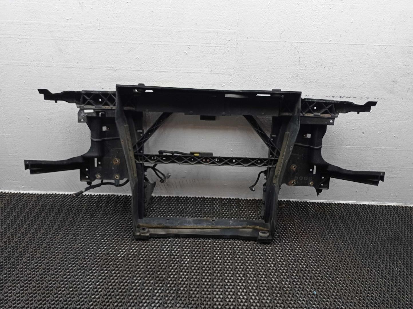 Панель передняя (телевизор)