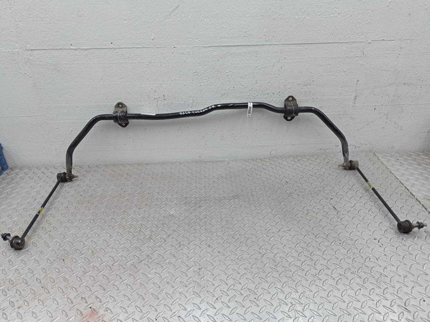 Стабилизатор передний