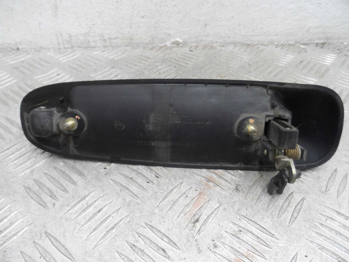 Ручка двери задней наружная левая