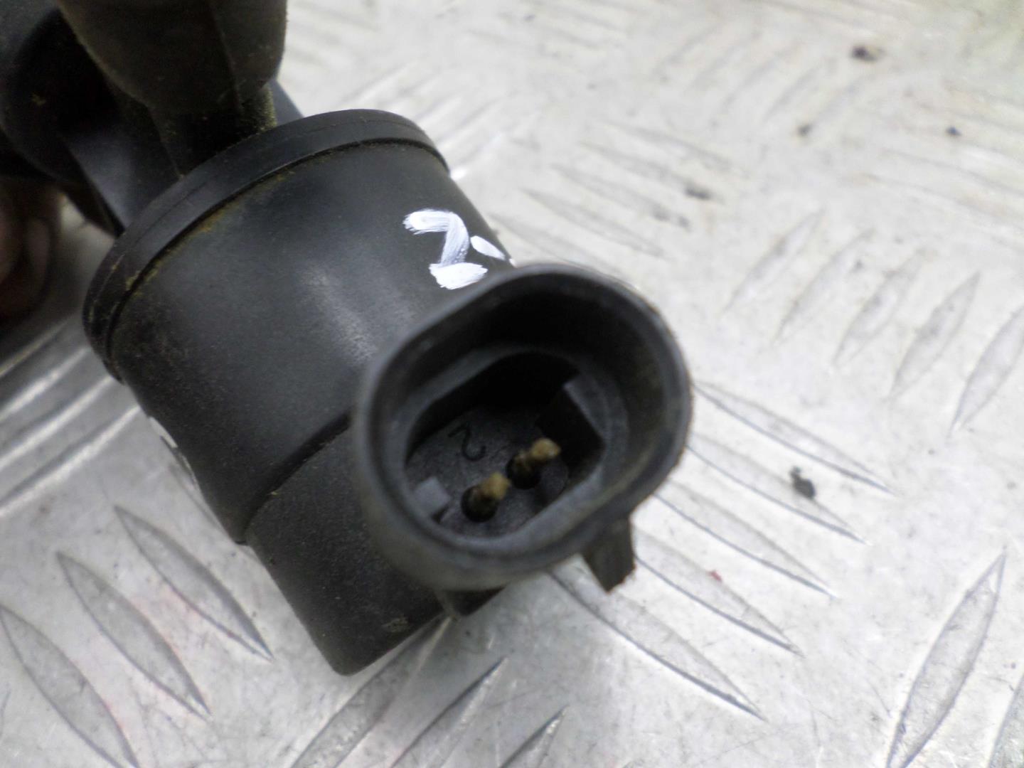 Клапан вентиляции топливного бака