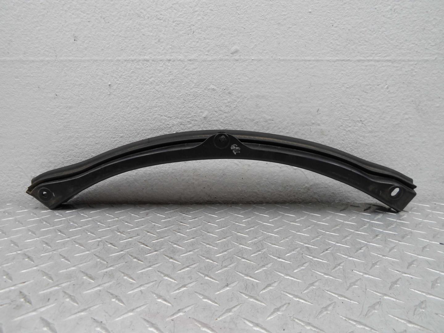 Накладка (кузов наружные)