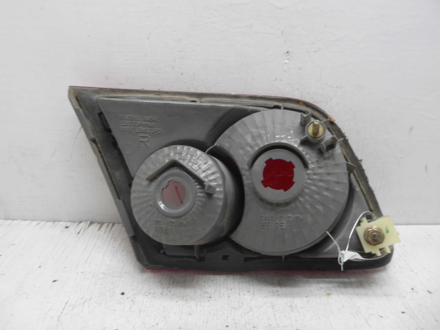 Фонарь задний внутренний правый