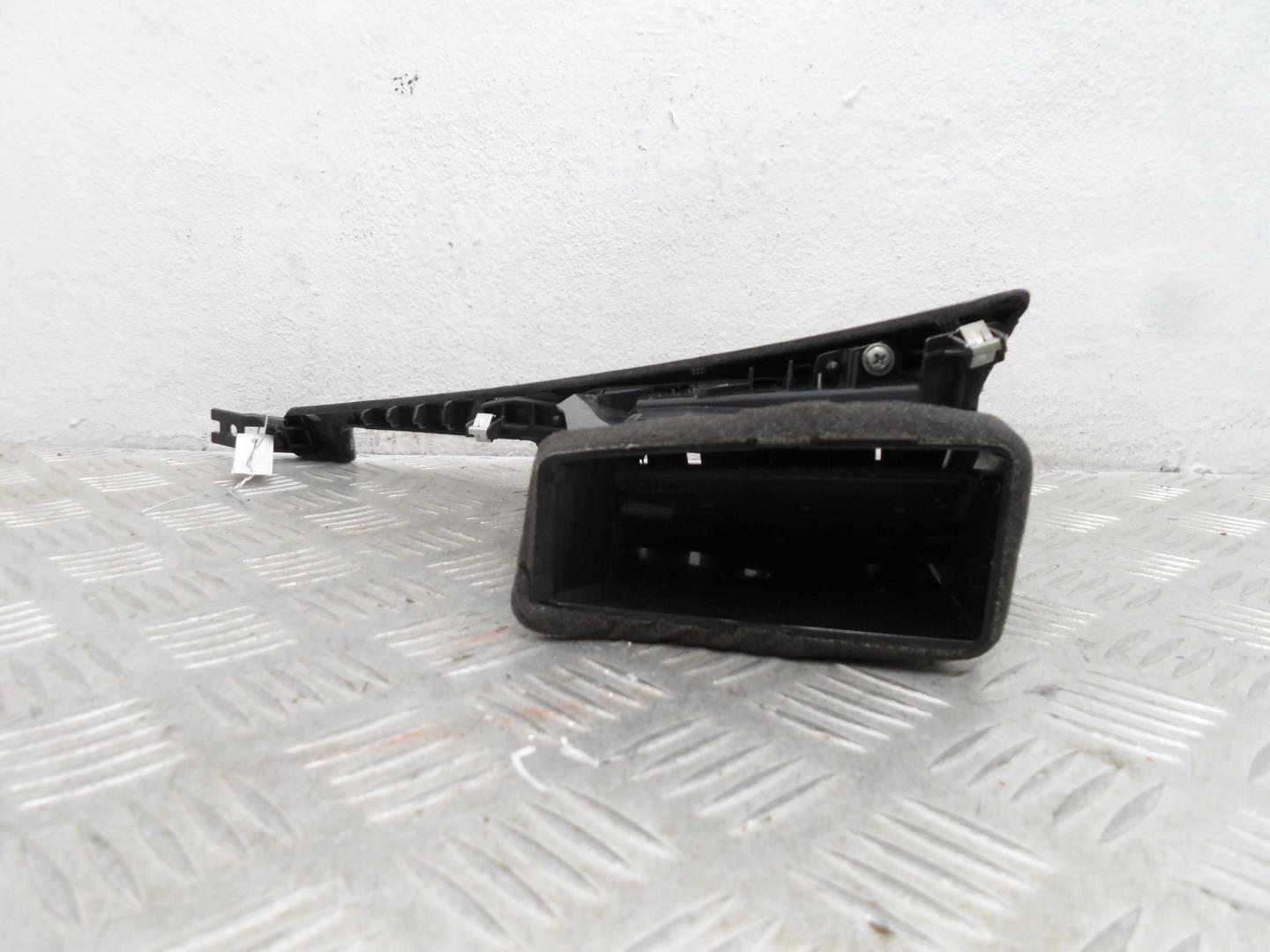 Дефлектор воздушный