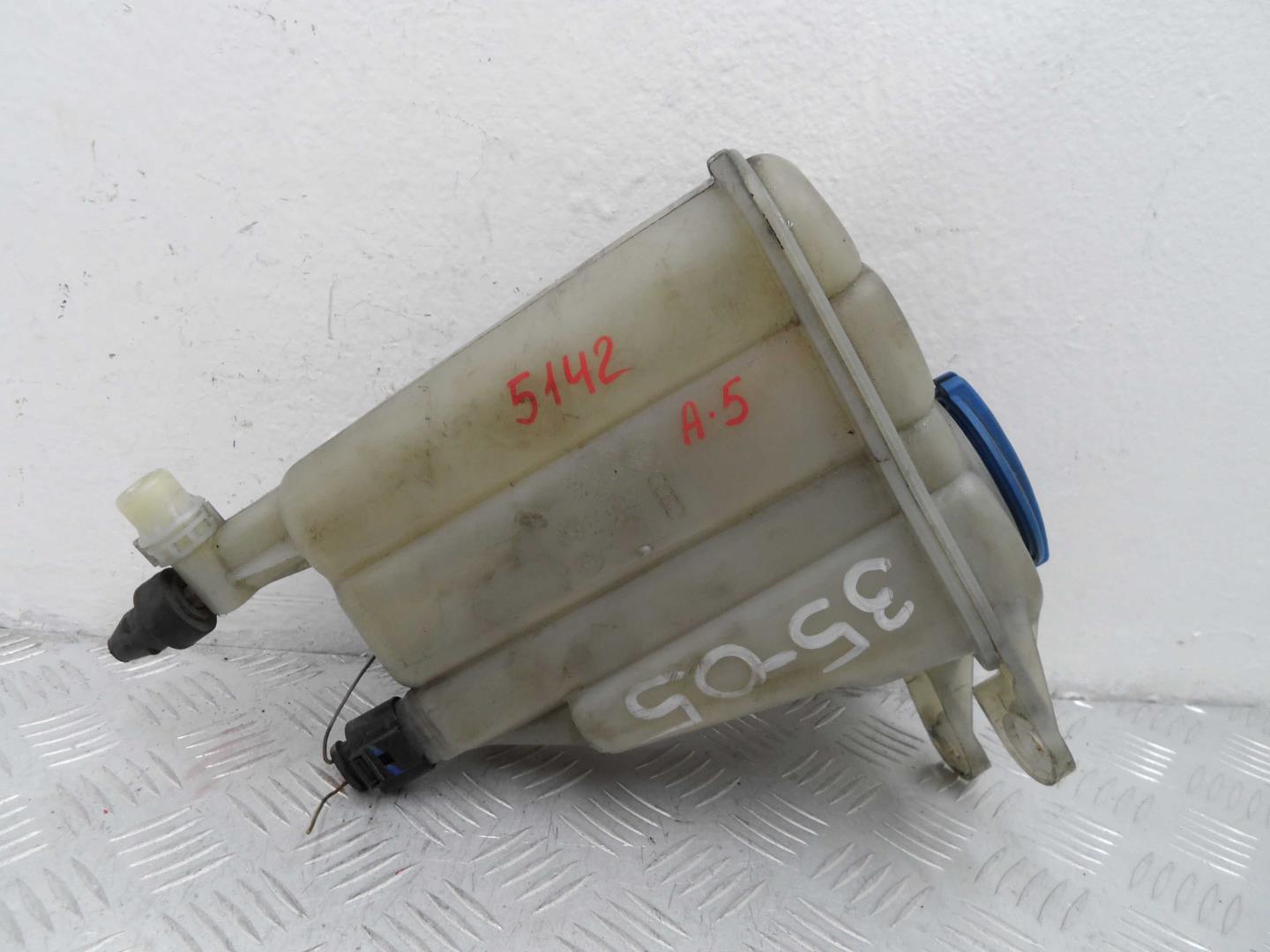 Бачок расширительный