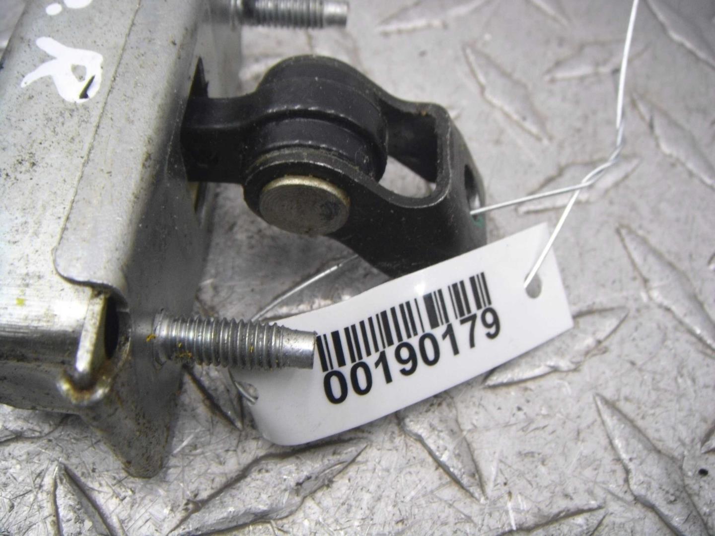 Ограничитель двери