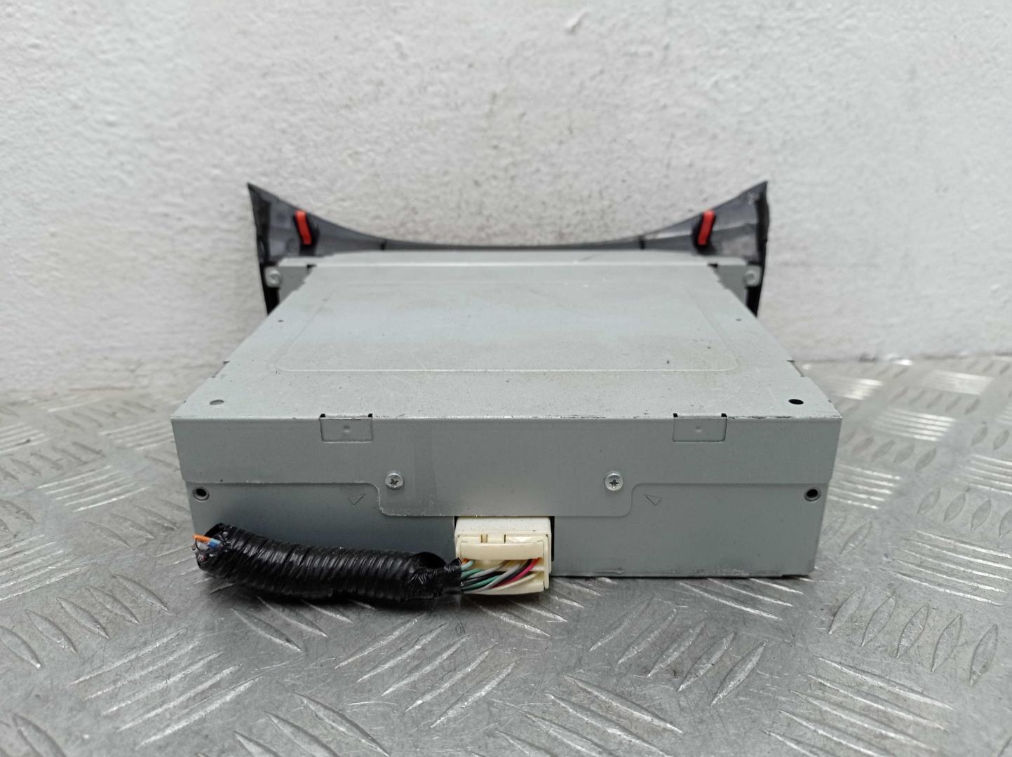 Проигрыватель CD/DVD