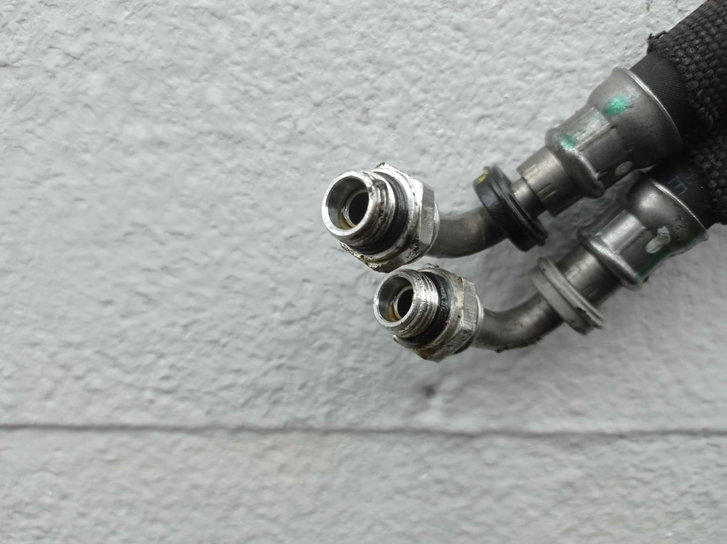 Трубка масляная