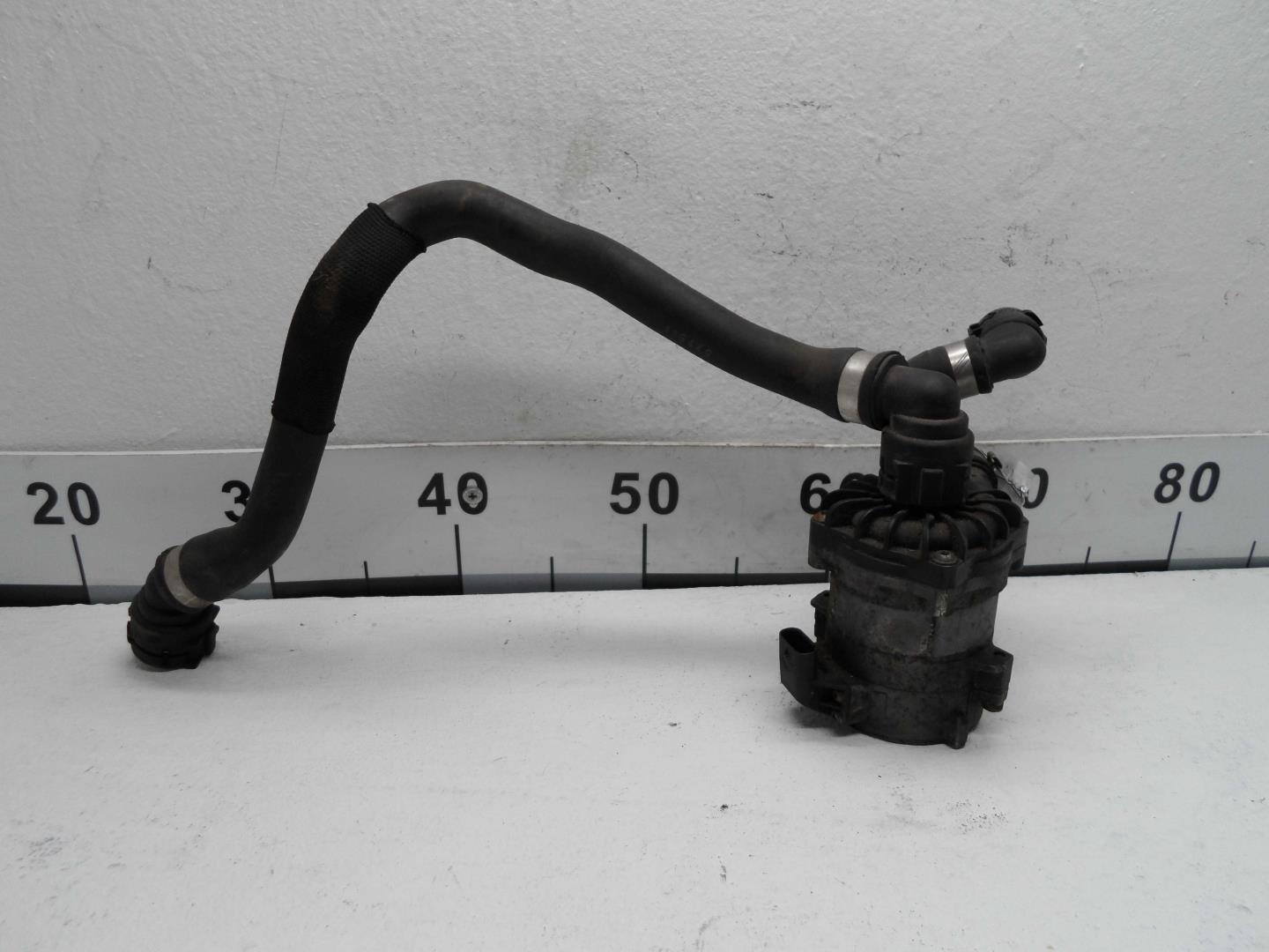 Насос электрический (доп.помпа)