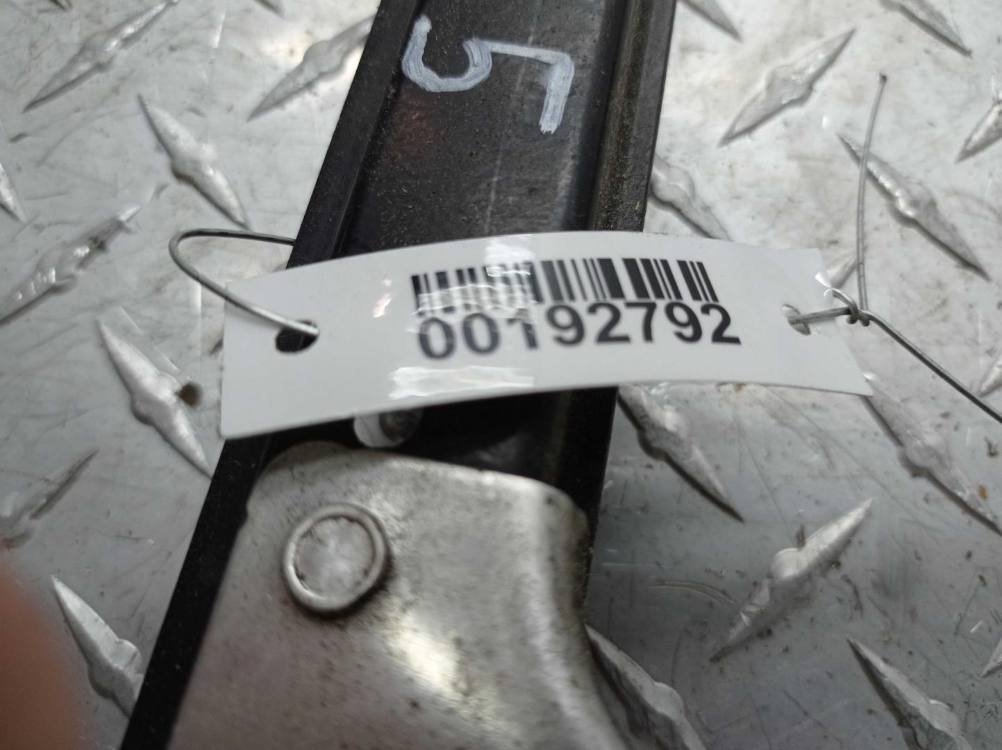 Стеклоподъемник электр. передний правый