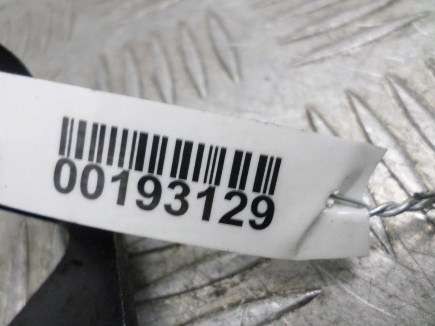 Петля капота правая