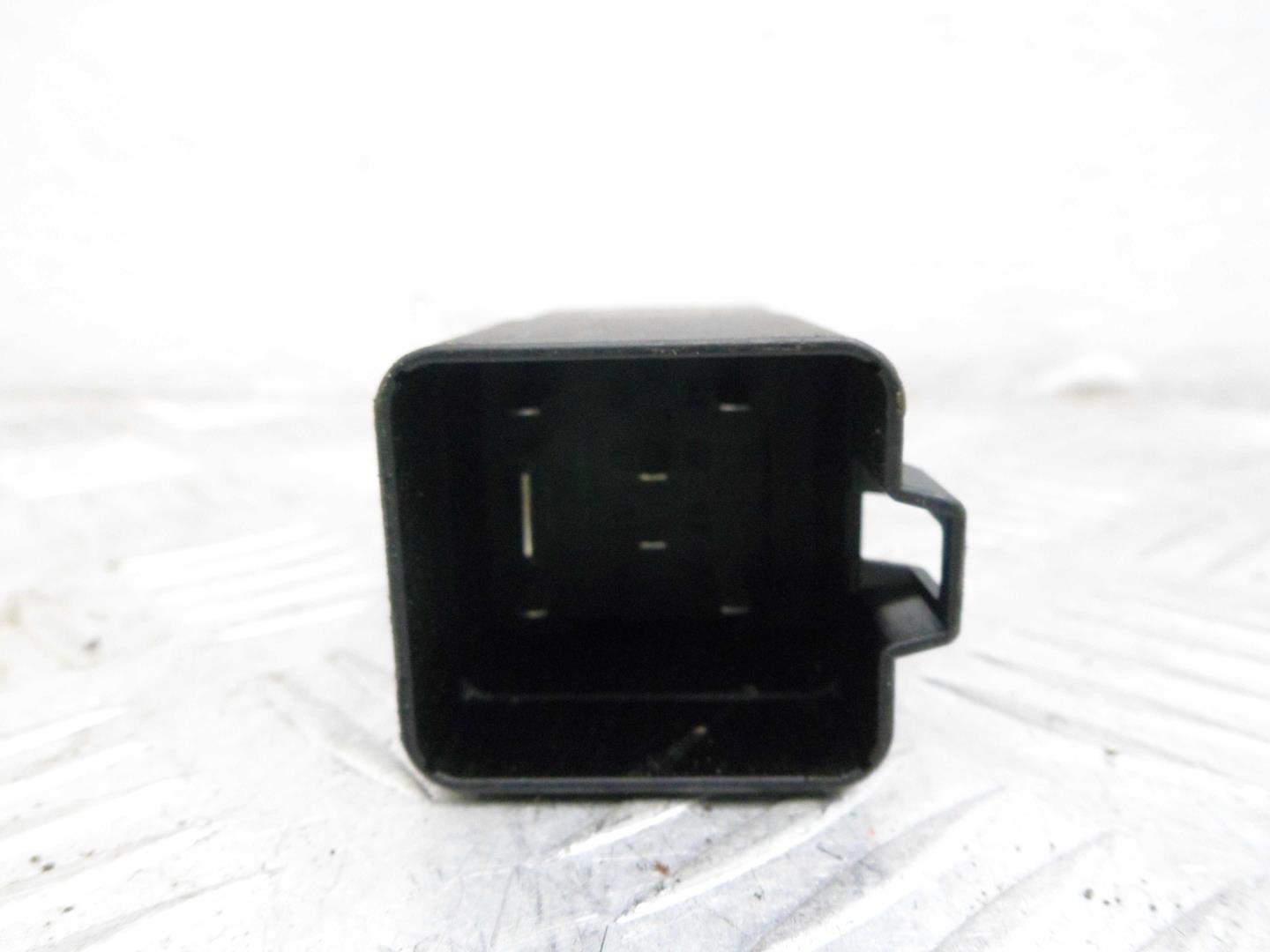 Реле свечей накала