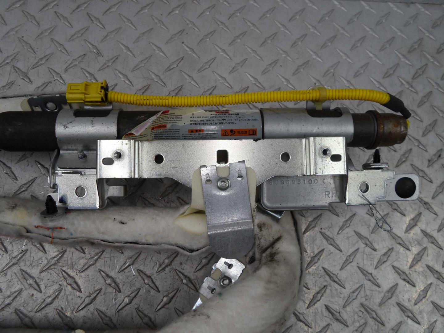 Подушка безопасности боковая (шторка)