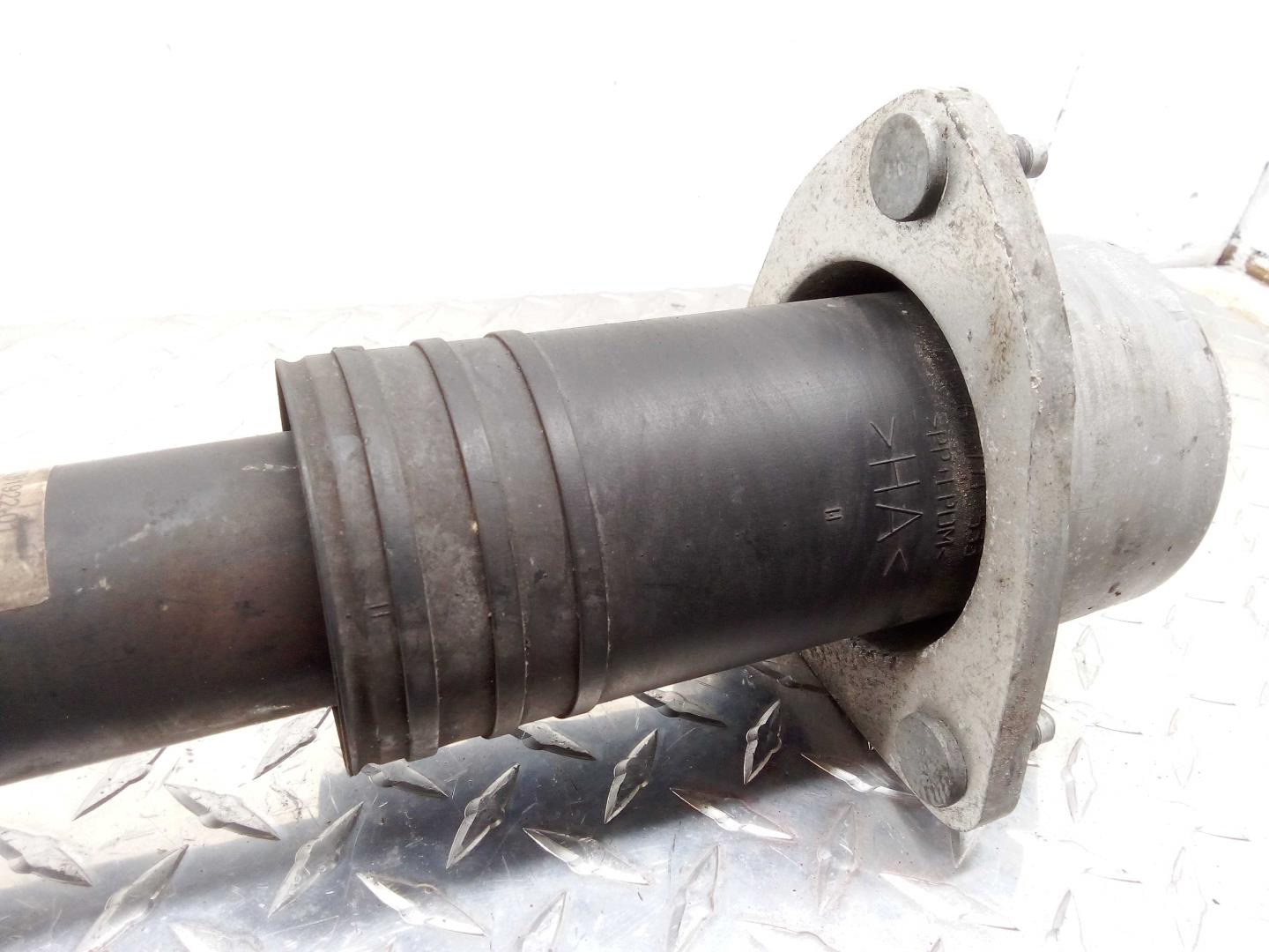 Амортизатор задний правый