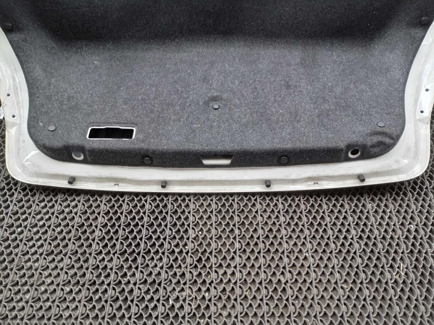 Крышка багажника