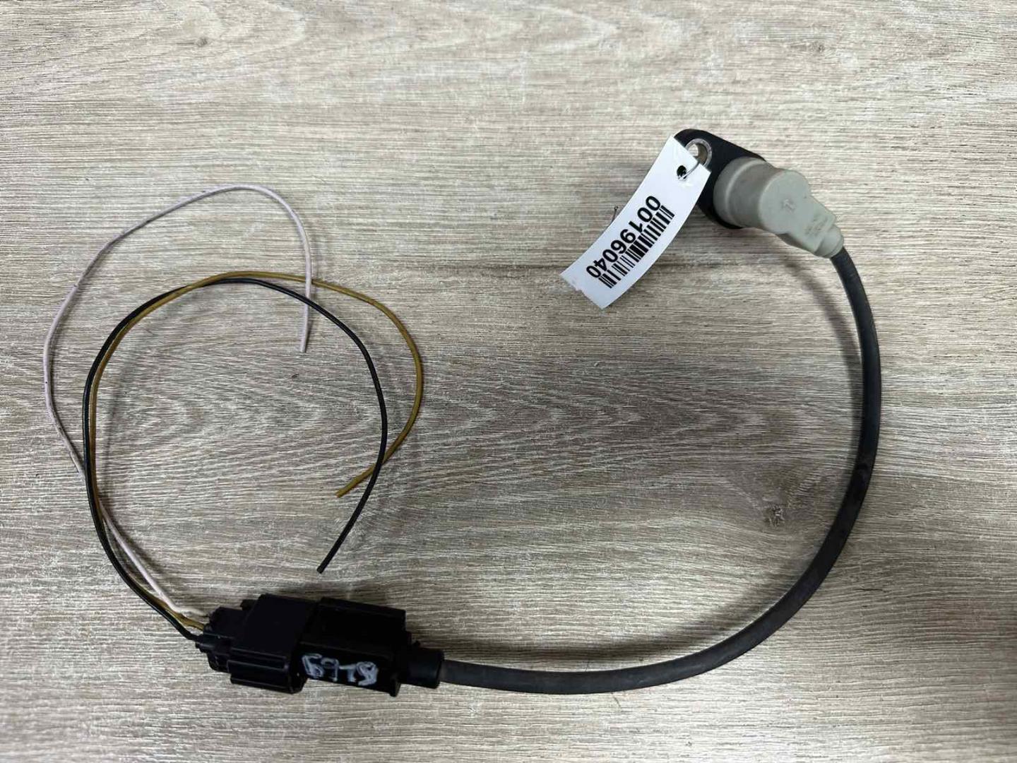 Датчик положения коленвала