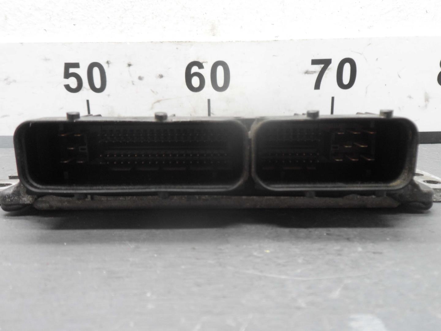 Блок управления двигателем