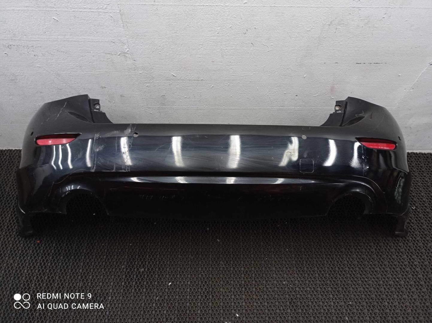 Бампер задний