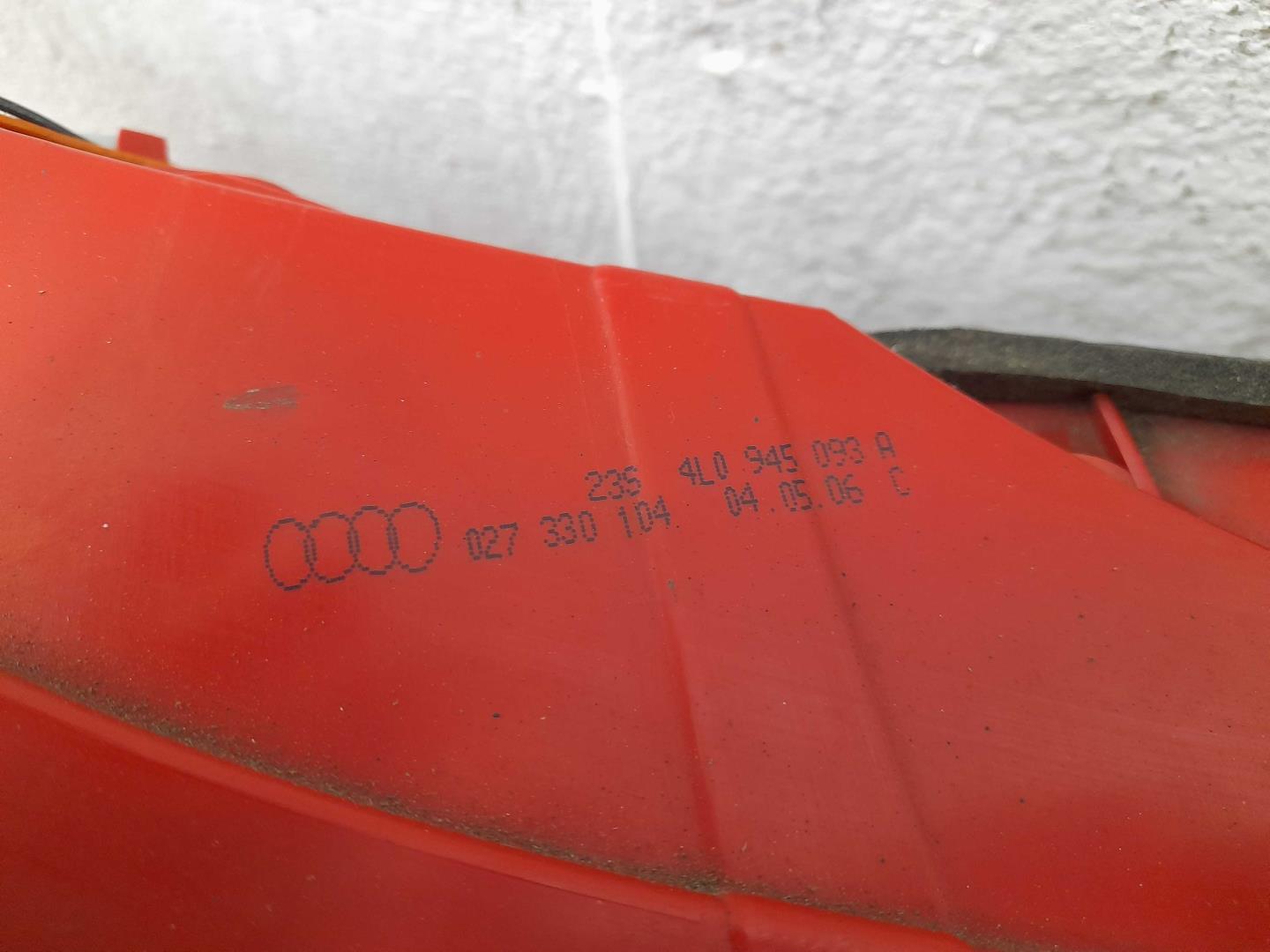 Фонарь задний наружный левый