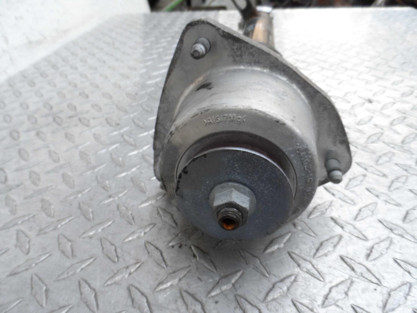 Амортизатор задний левый