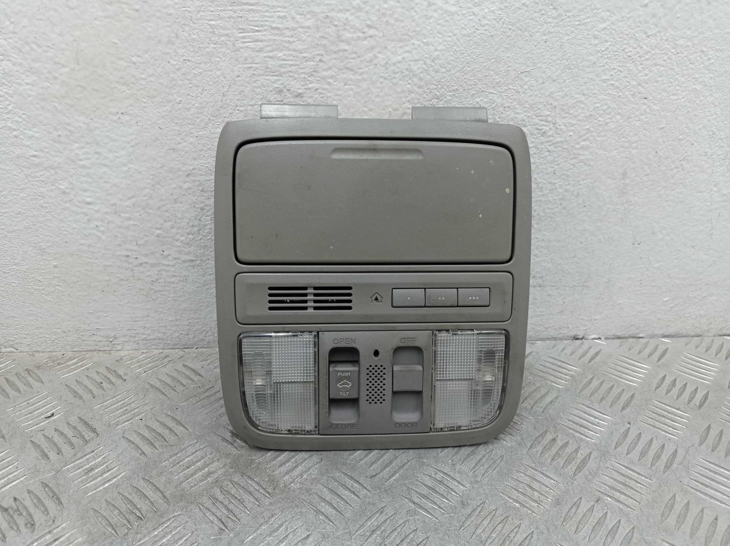 Плафон салонный