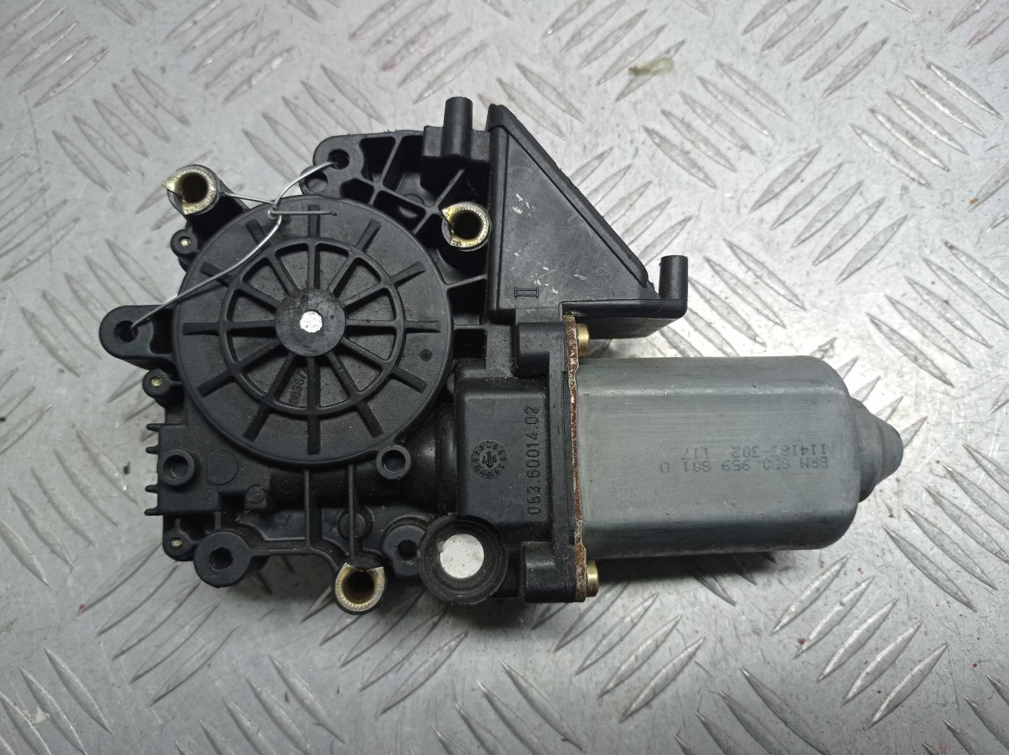 Моторчик стеклоподъемника