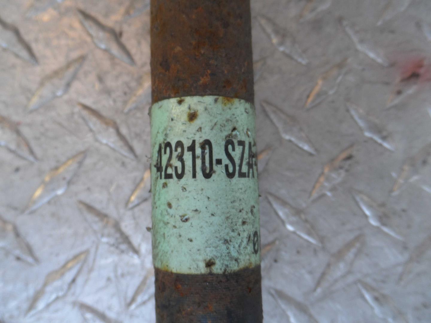 Полуось задняя правая