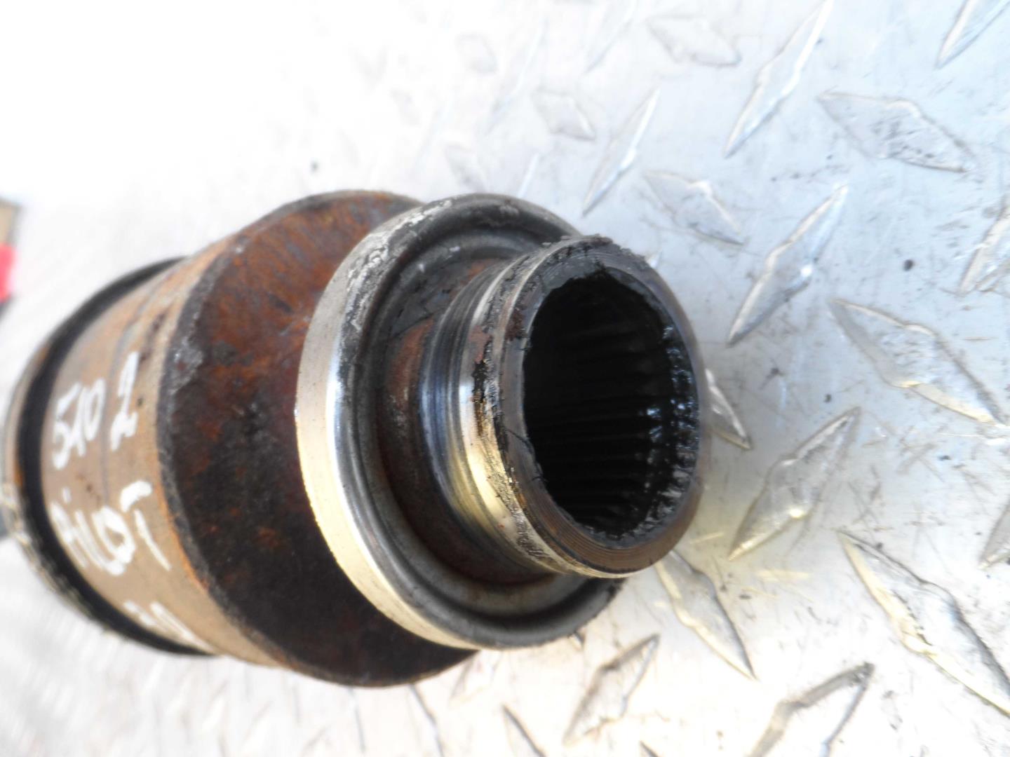 Полуось задняя правая