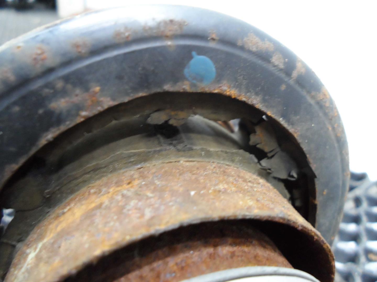 Вал карданный задний