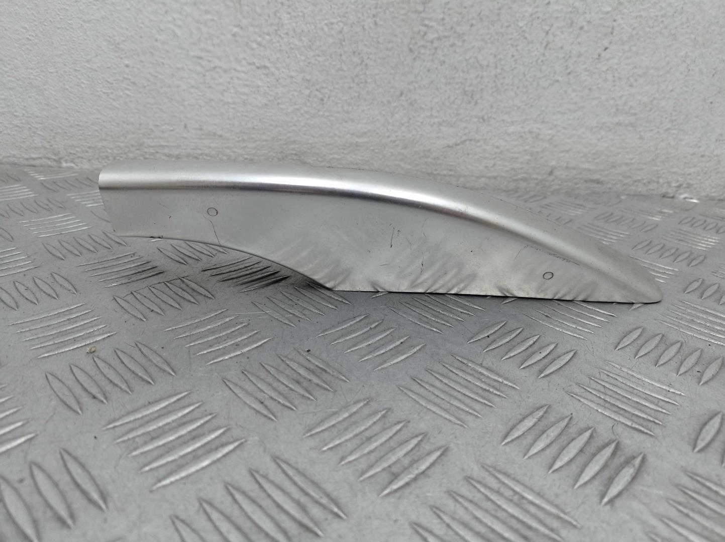 Рейлинги (релинг) к-кт (планки на крышу)