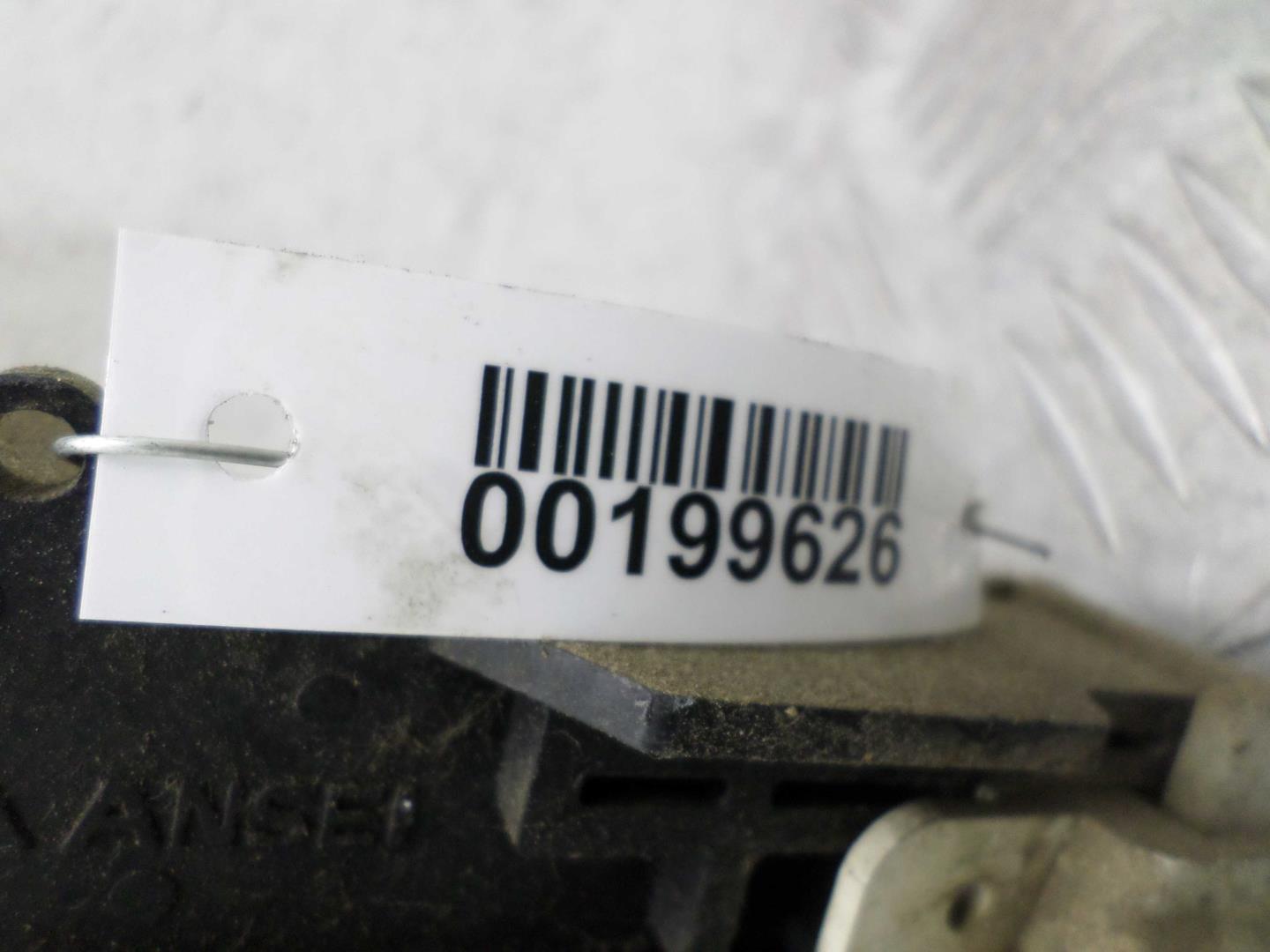 Ручка двери задней наружная левая