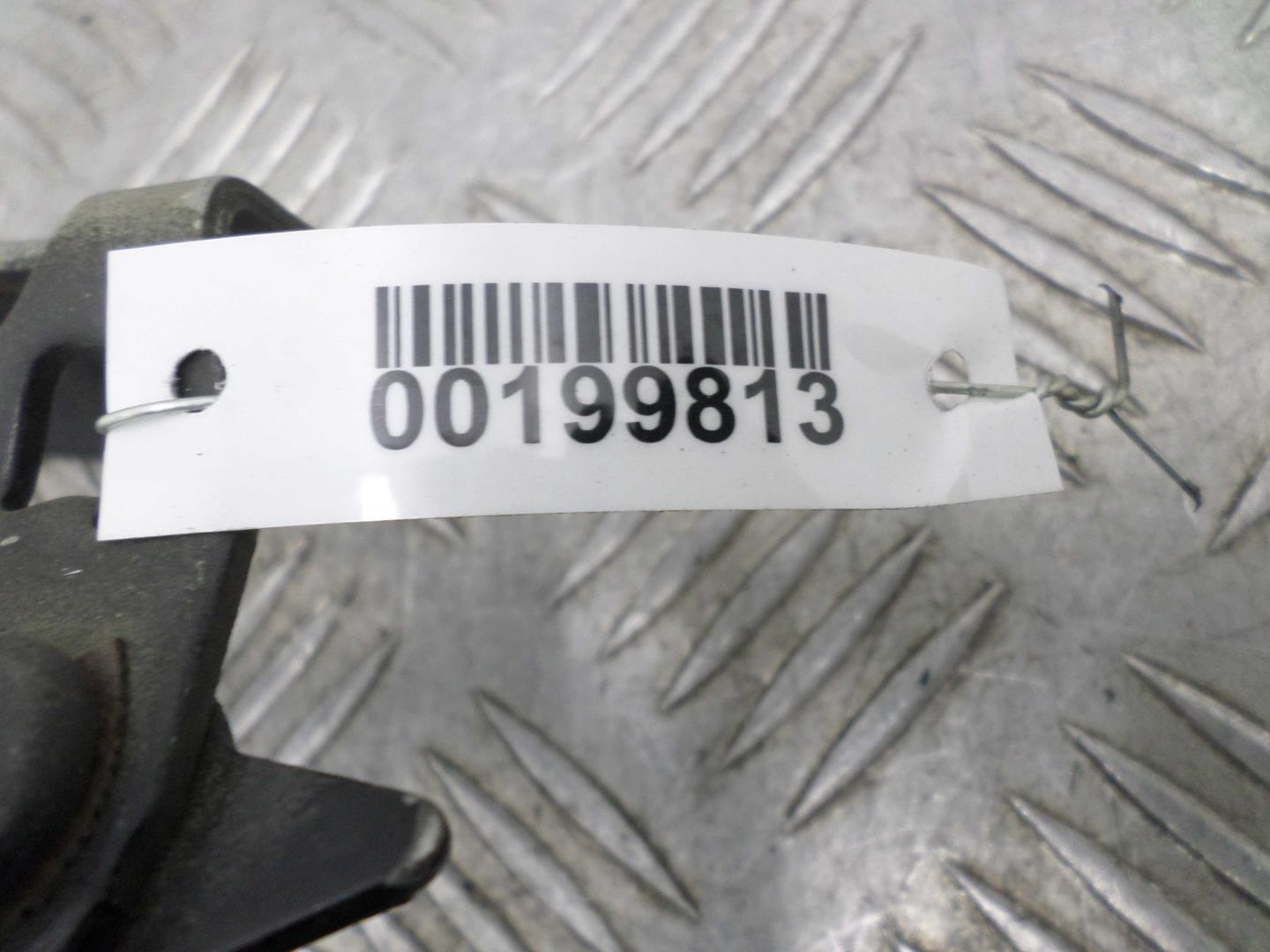 Петля капота правая