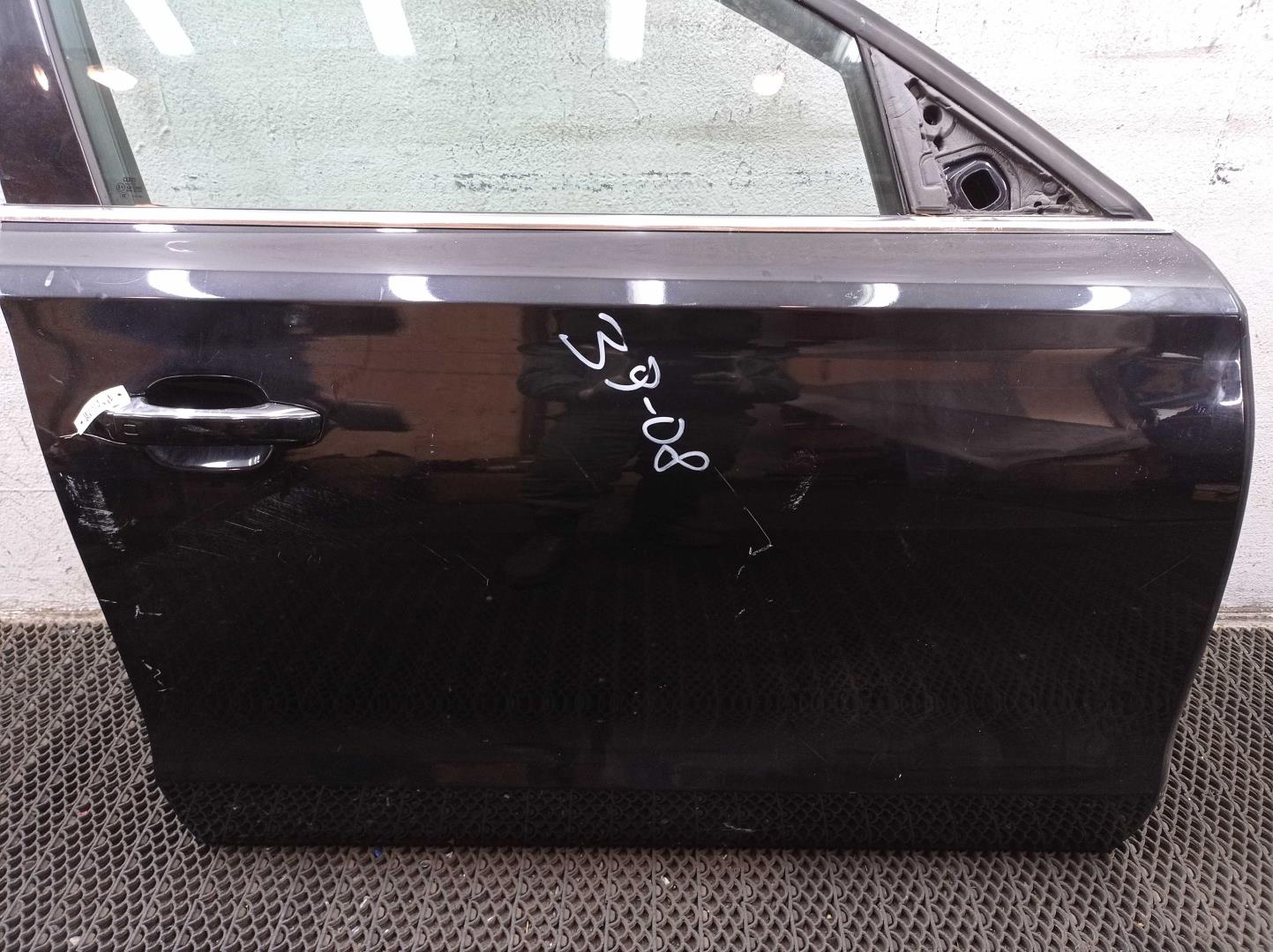 Стеклоподъемник электр. передний правый