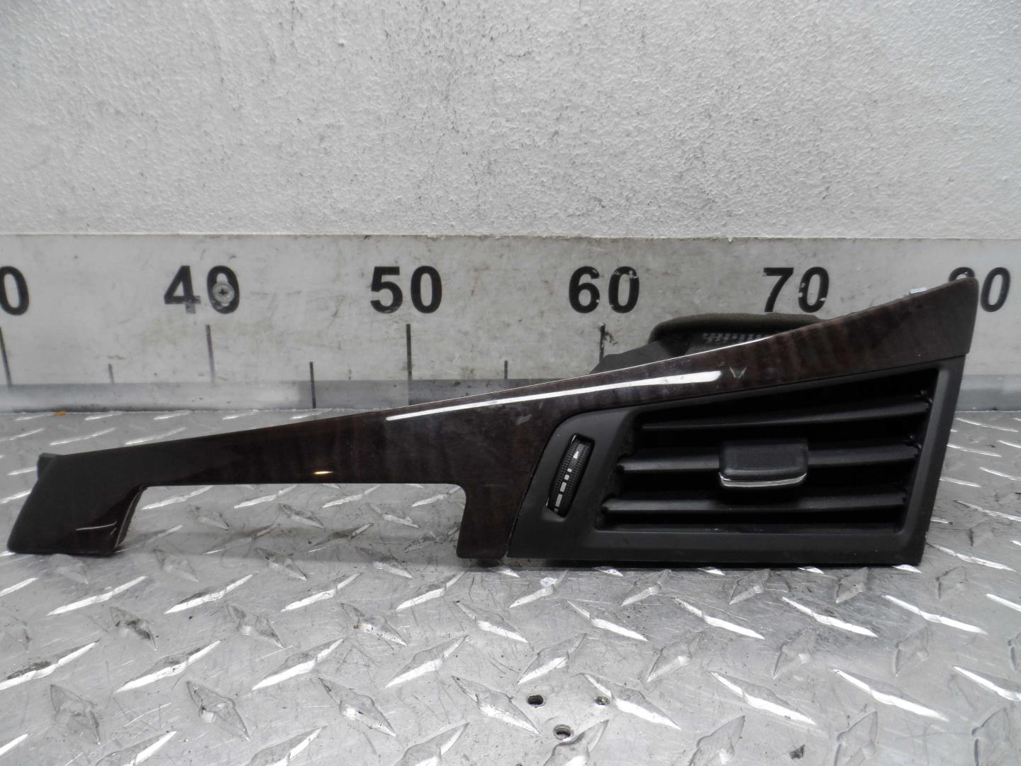 Дефлектор воздушный