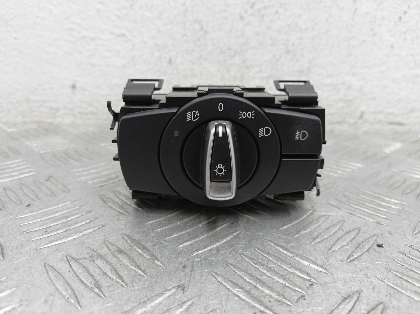 Переключатель света фар