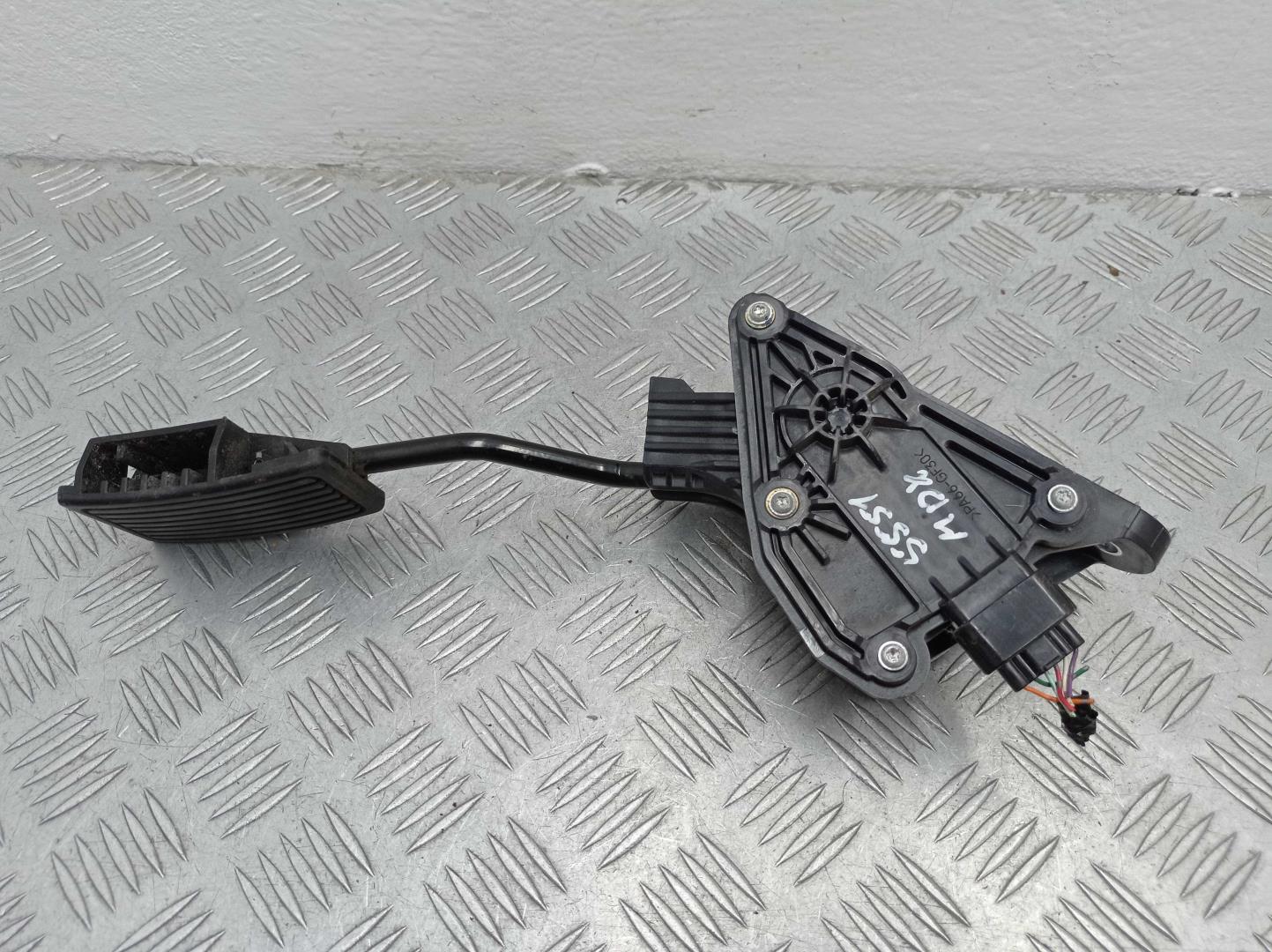 Педаль газа