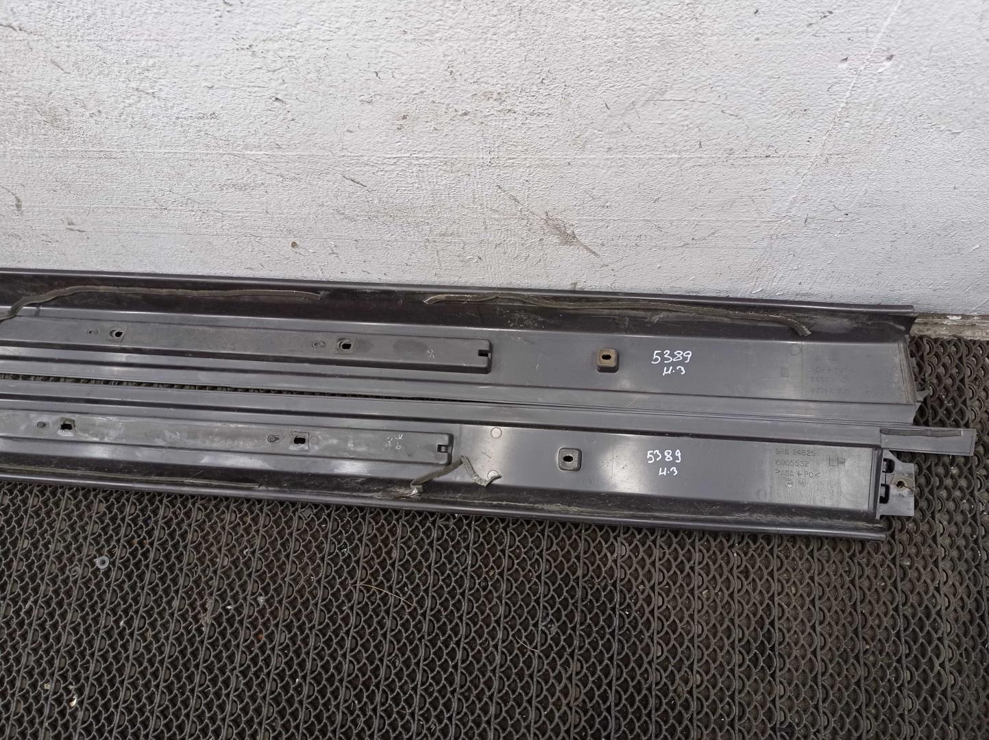 Рейлинги (релинг) к-кт (планки на крышу)