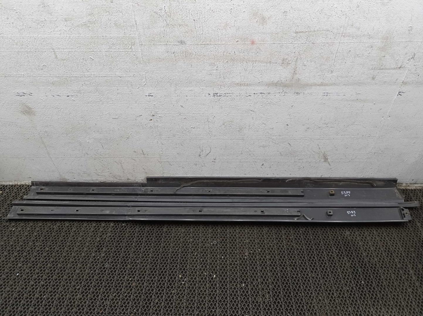 Рейлинги (релинг) к-кт (планки на крышу)