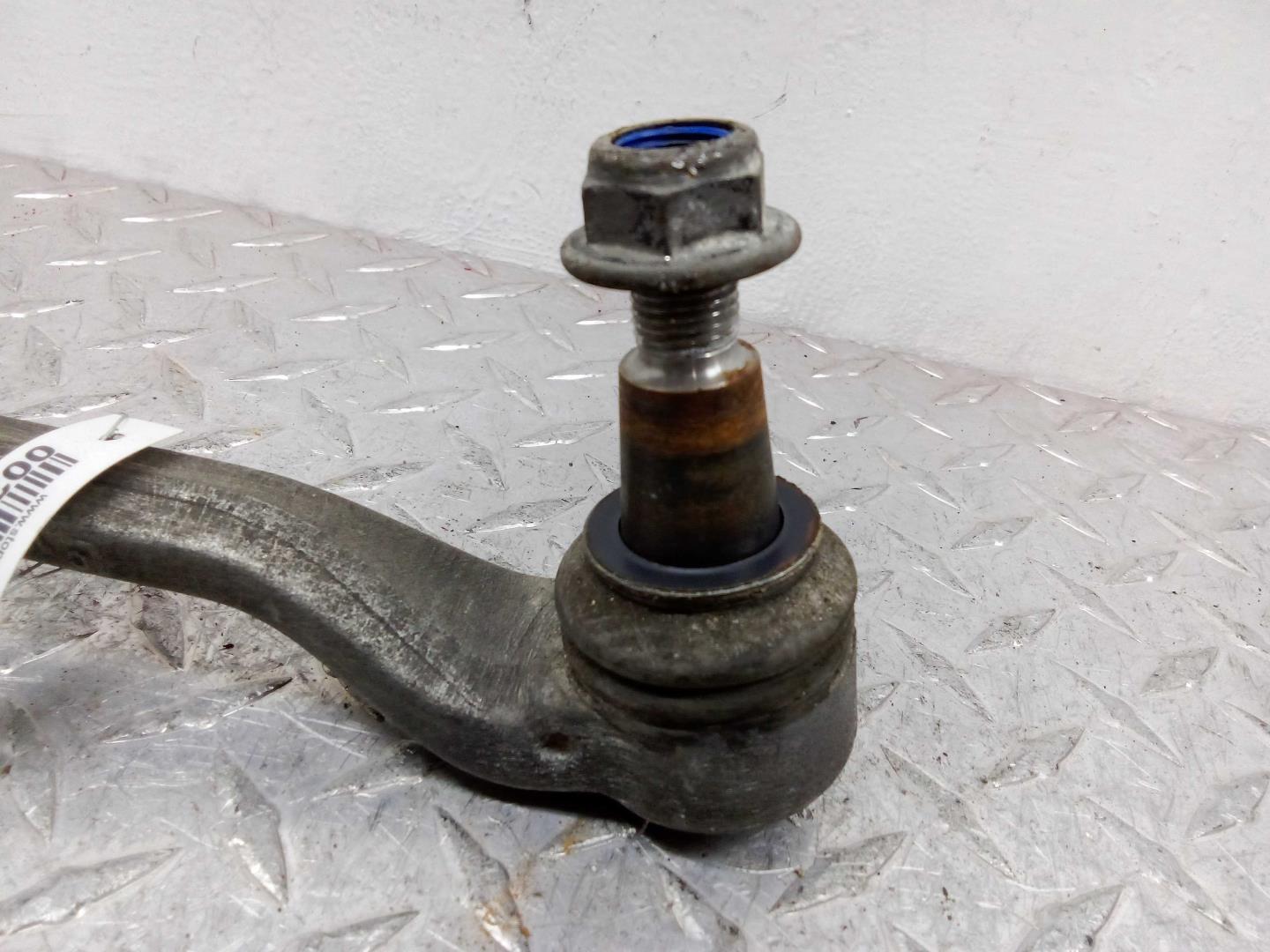 Рычаг передний нижний левый