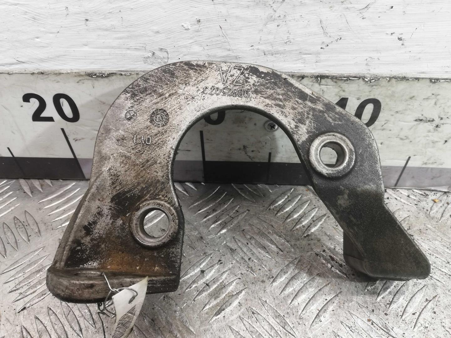 Кронштейн КПП