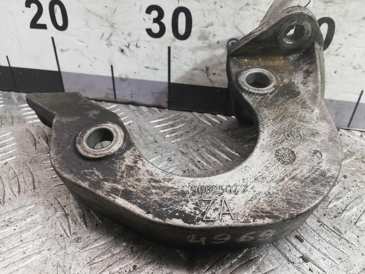 Кронштейн КПП